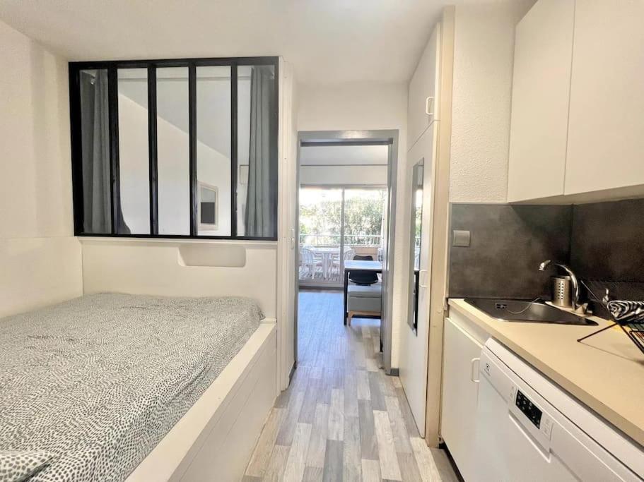 Appartement Port De Hyeres 4 Personnes Экстерьер фото