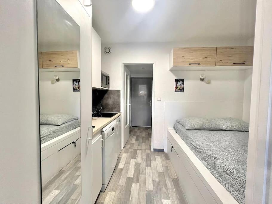 Appartement Port De Hyeres 4 Personnes Экстерьер фото
